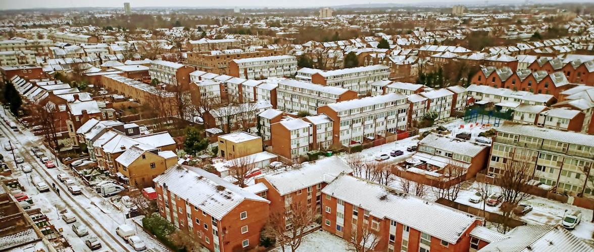 Rising Interest Rates Cause the UK’s Housing Market to Cool